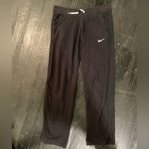 Straight leg Nike sweatpants